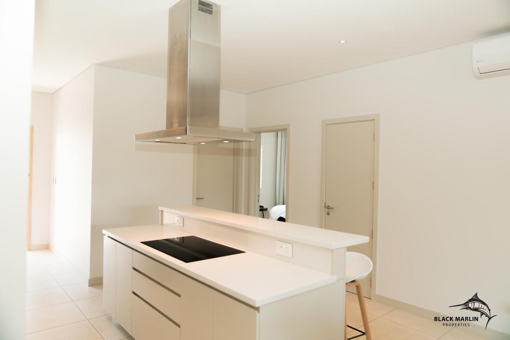 Black Marlin Apartments Pereybere Beach Екстериор снимка