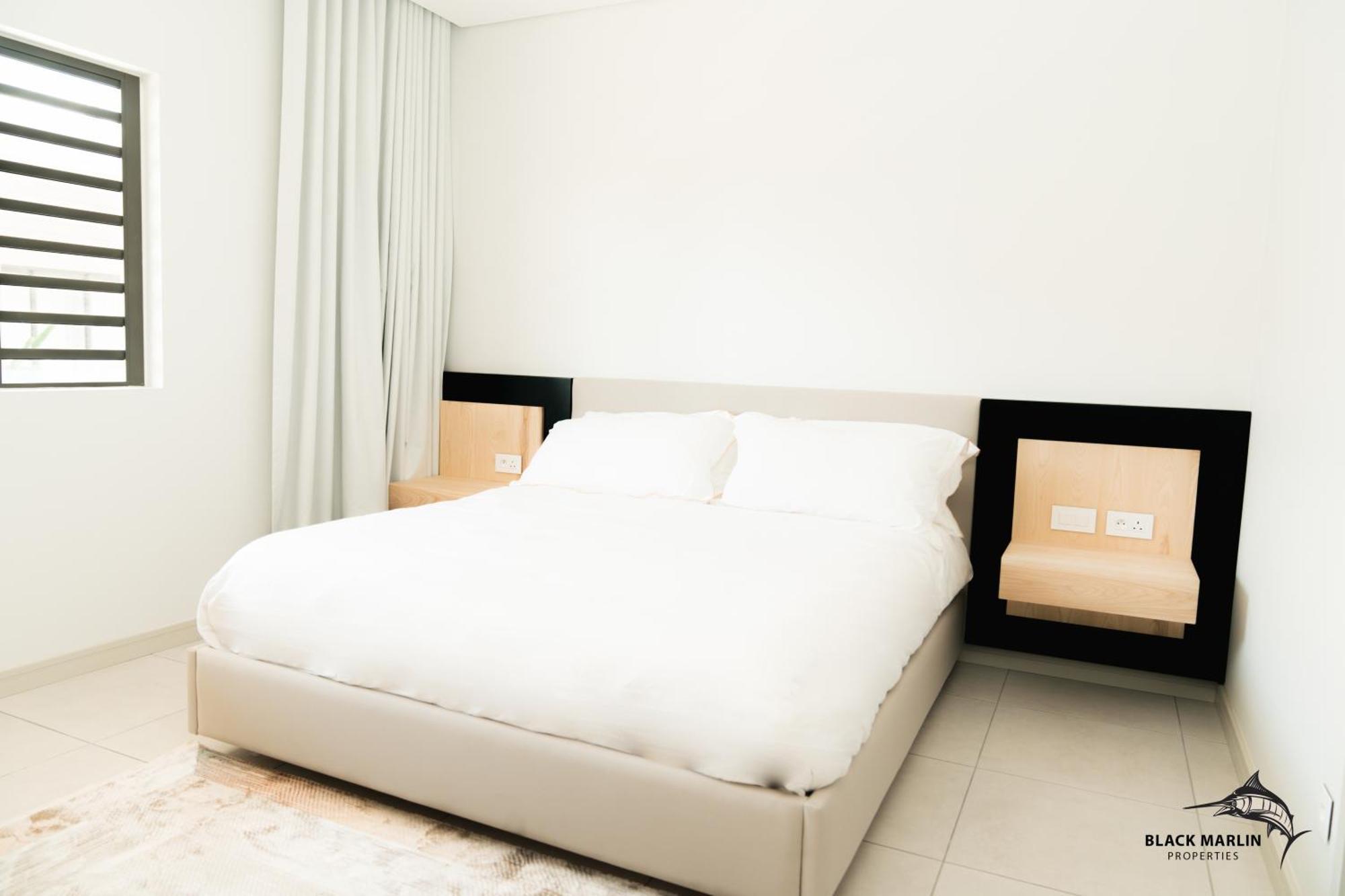 Black Marlin Apartments Pereybere Beach Екстериор снимка